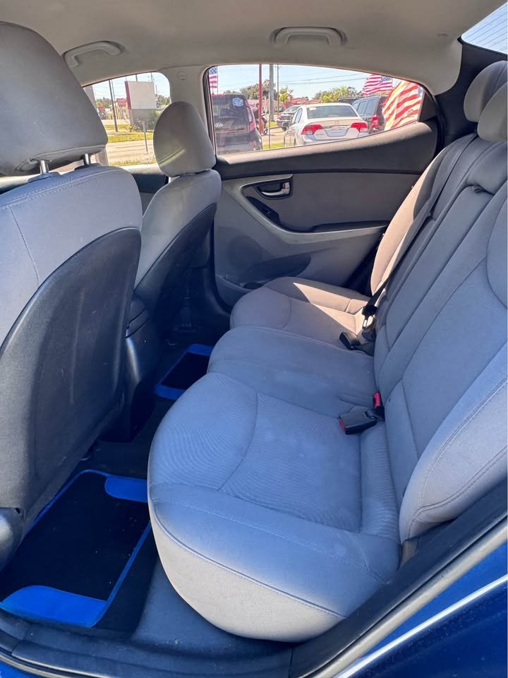 2015 Hyundai Elantra - $7,990
