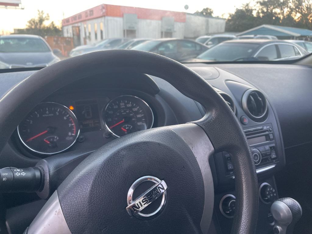 2014 Nissan Rogue Select S photo