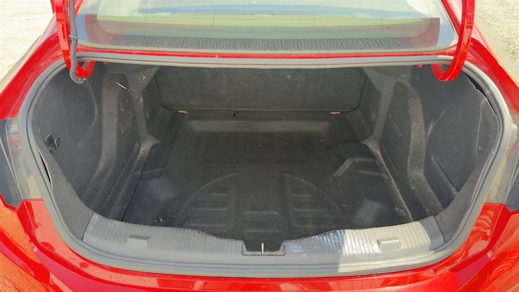 2019 Chevrolet Cruze - $8,990