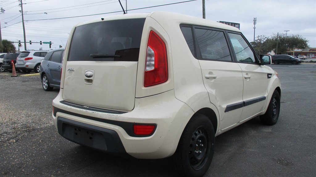 2013 Kia Soul - $6,990