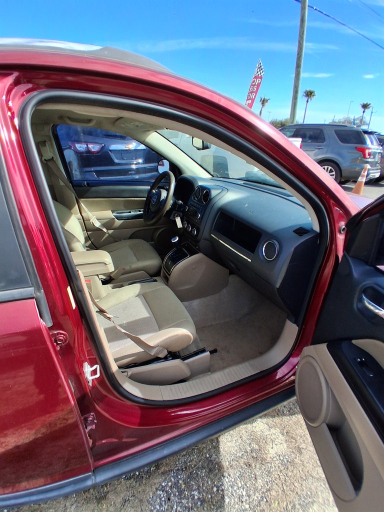 2012 Jeep Compass - $5,990