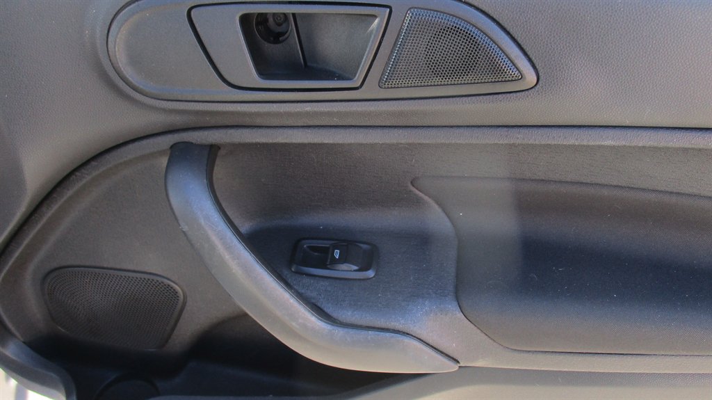 2018 Ford Fiesta - $6,990