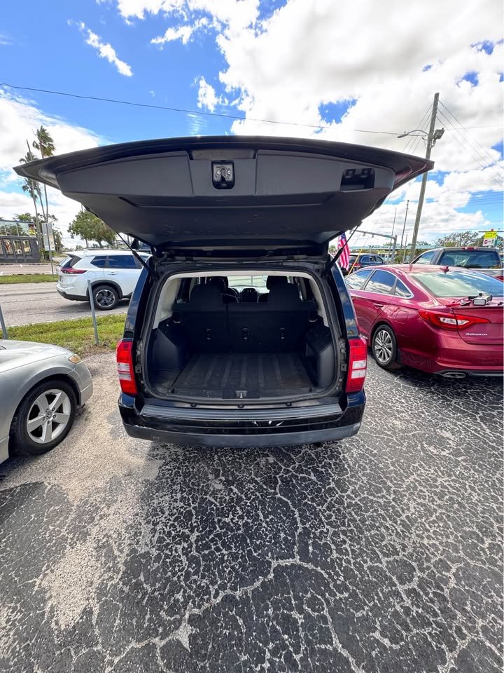 2014 Jeep Patriot - $6,990