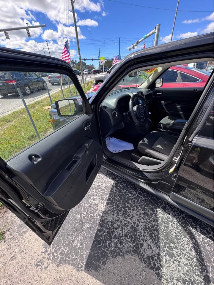 2014 Jeep Patriot - $6,990