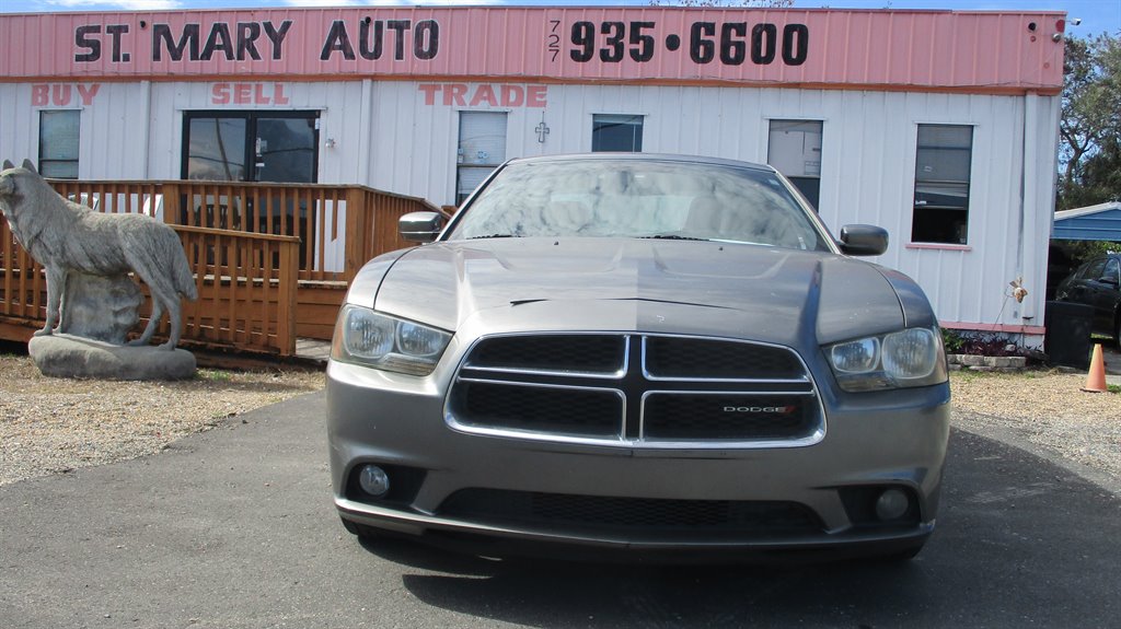 2012 Dodge Charger - $6,900