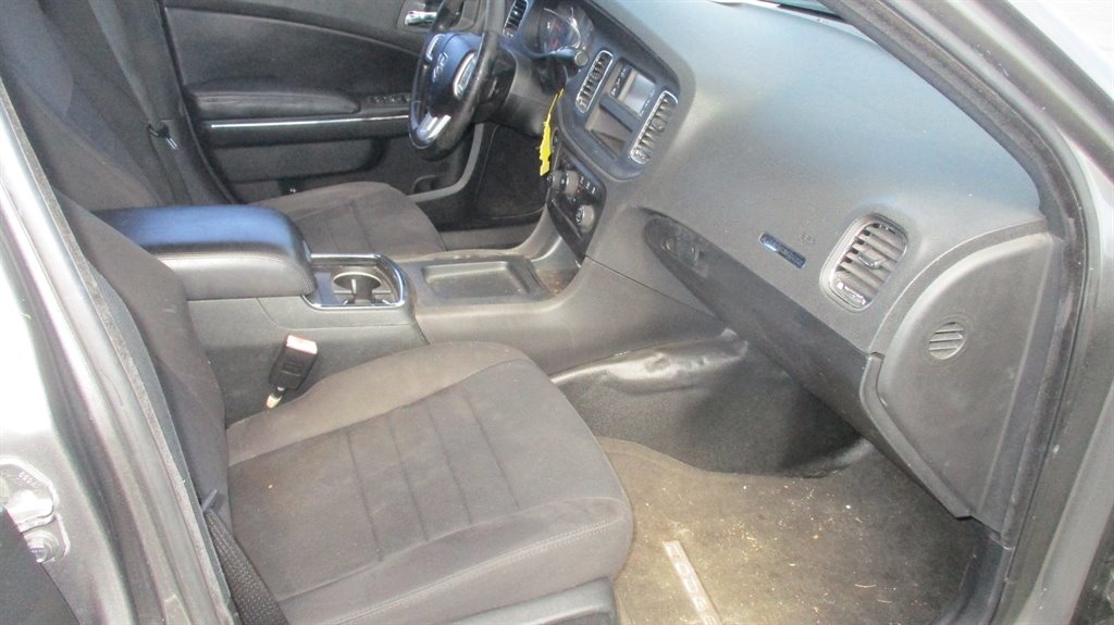 2012 Dodge Charger - $6,900