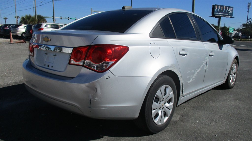 2015 Chevrolet Cruze - $6,990