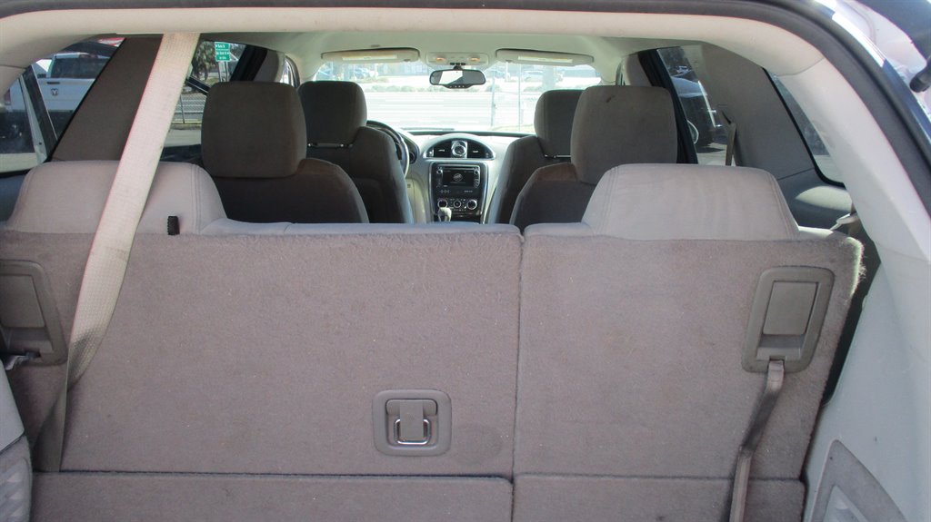 2017 Buick Enclave - $10,990