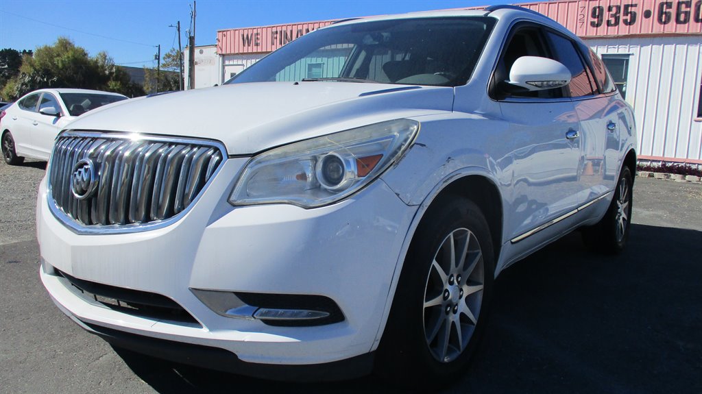 2017 Buick Enclave - $10,990