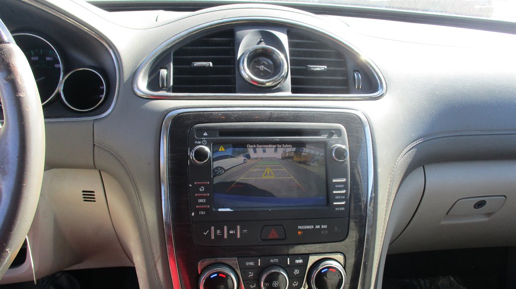 2017 Buick Enclave - $10,990