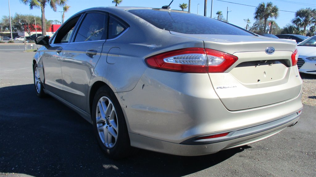 2015 Ford Fusion - $6,900