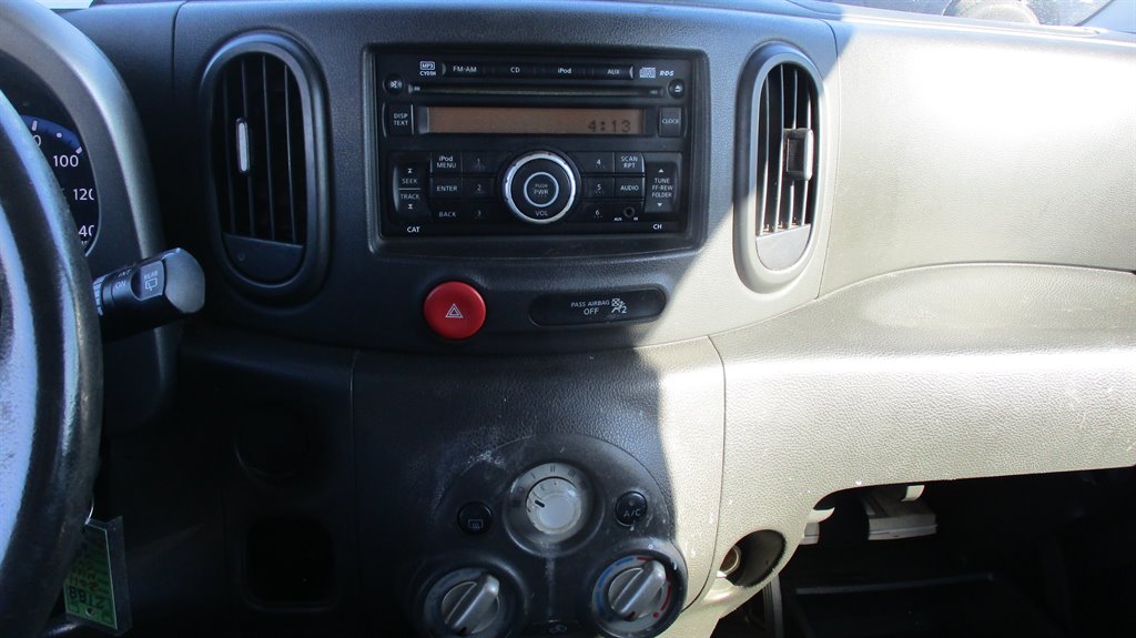 2011 Nissan cube - $4,990