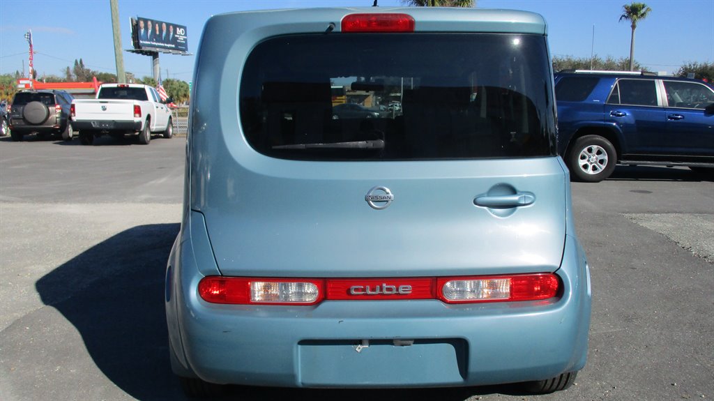 2011 Nissan cube - $4,990