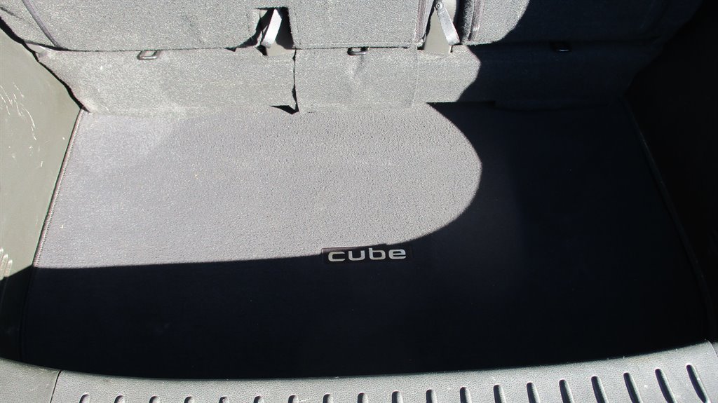 2011 Nissan cube - $4,990