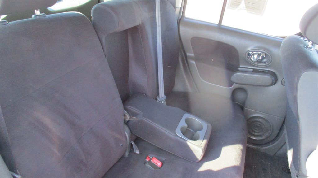 2011 Nissan cube - $4,990