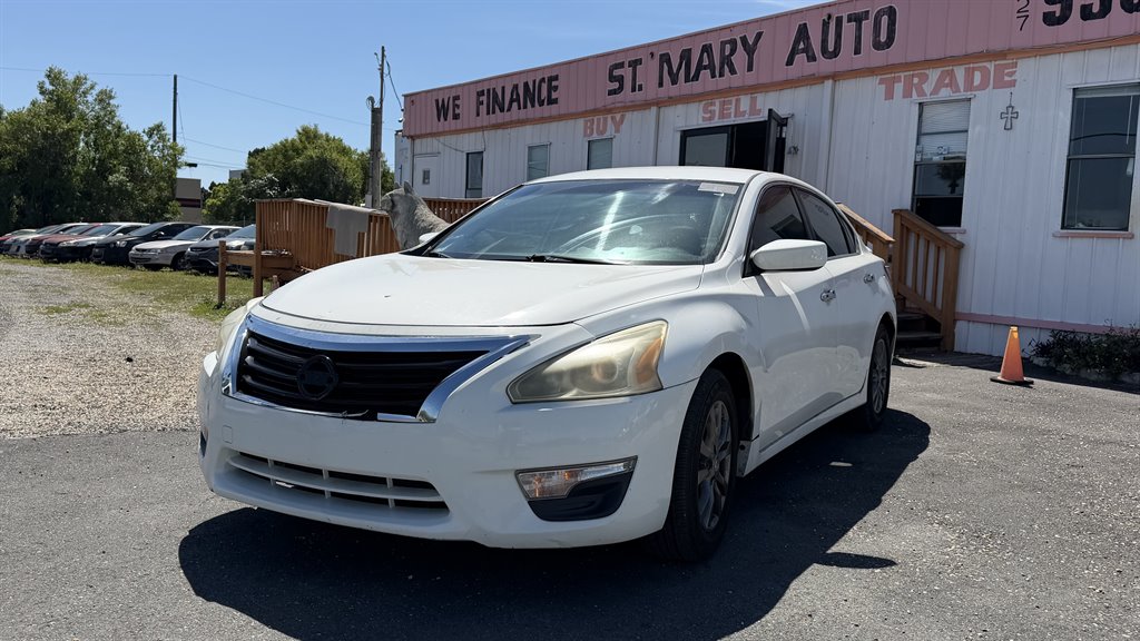 2015 Nissan Altima - $6,990