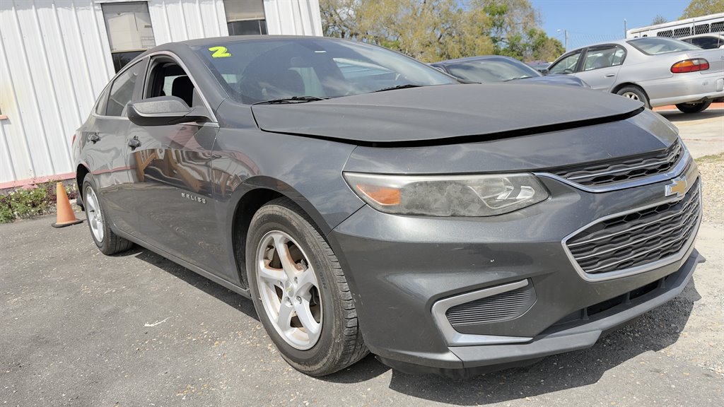 2017 Chevrolet Malibu - $7,990