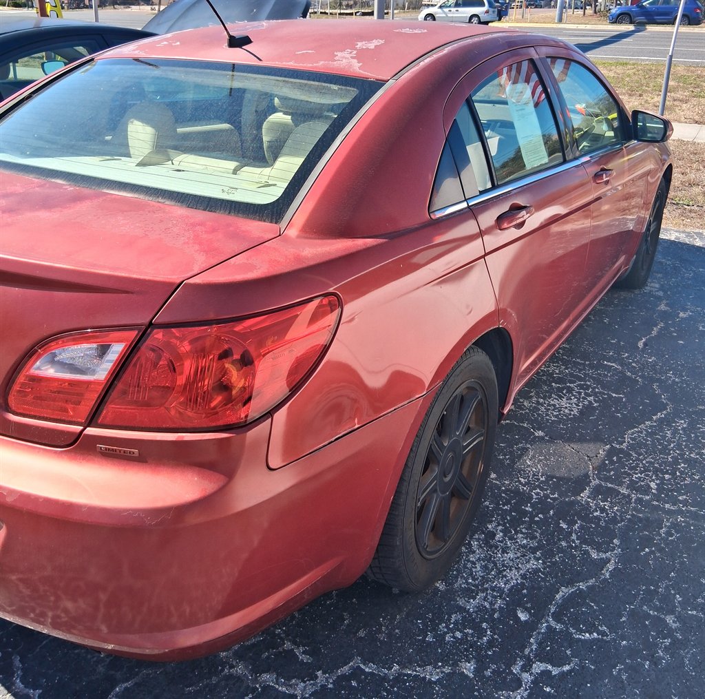 2009 Chrysler Sebring - $3,990