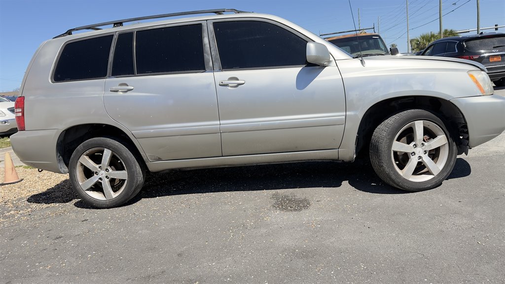 2002 Toyota Highlander - $4,990