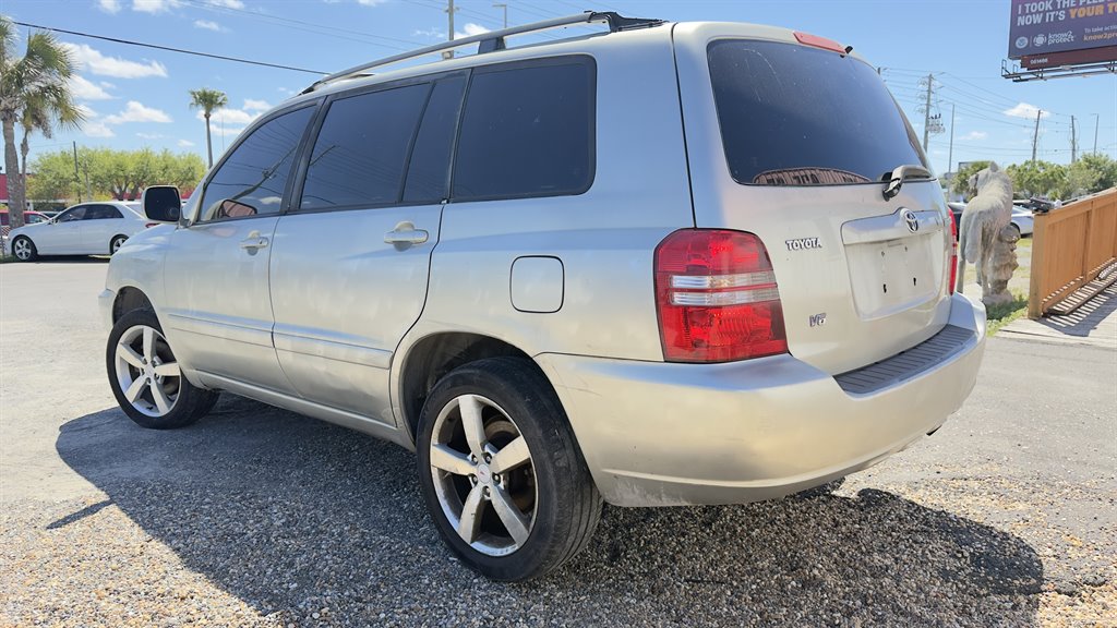 2002 Toyota Highlander - $4,990