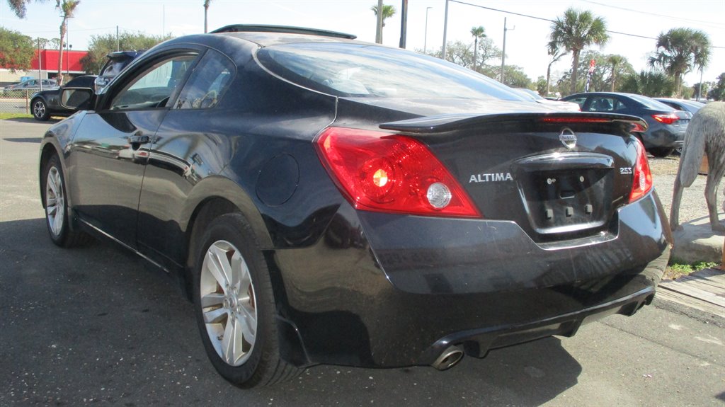 2011 Nissan Altima - $6,990