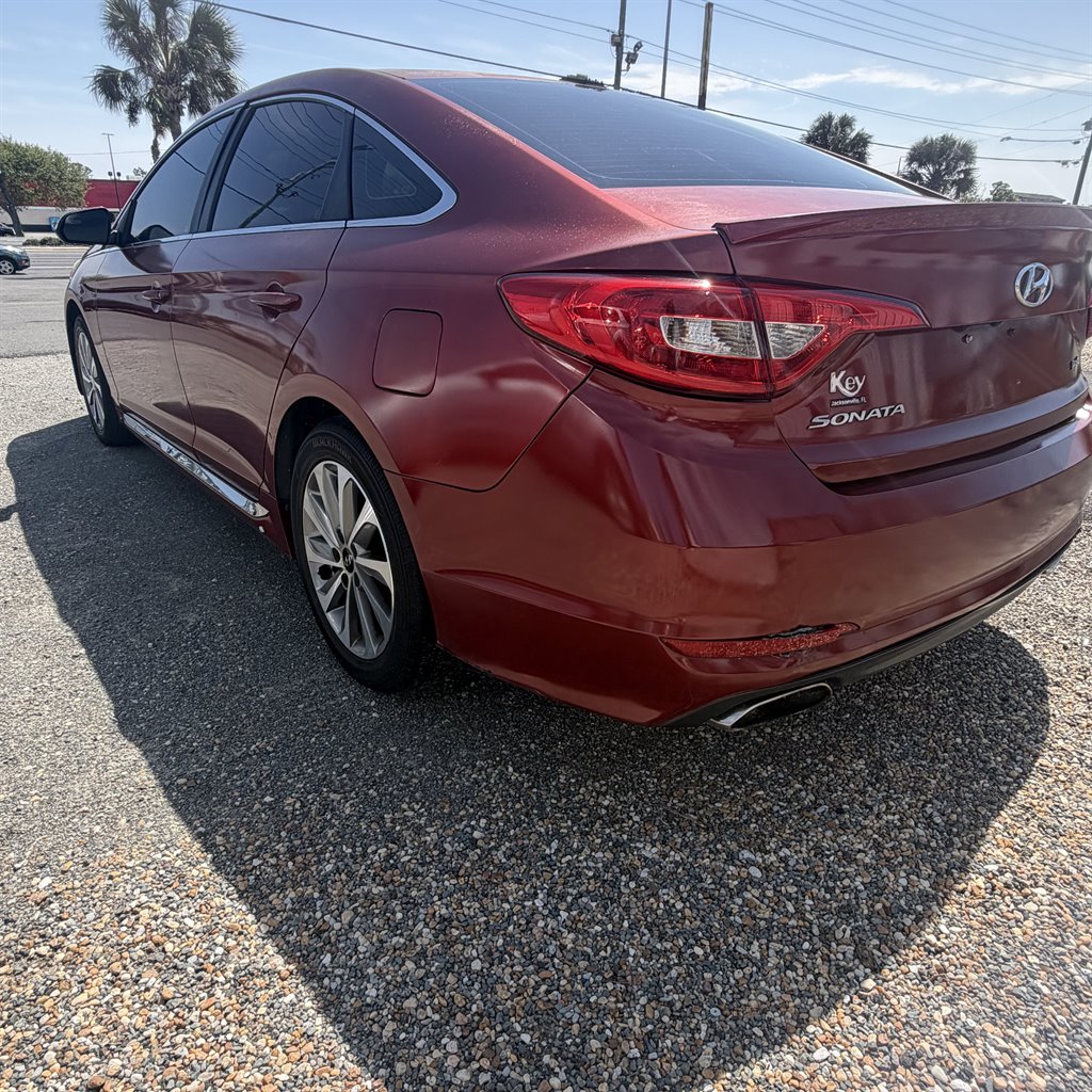 2016 Hyundai Sonata - $9,900