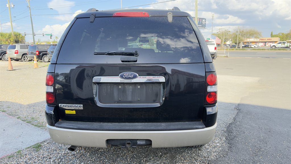 2010 Ford Explorer - $6,990