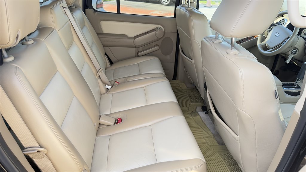 2010 Ford Explorer - $6,990