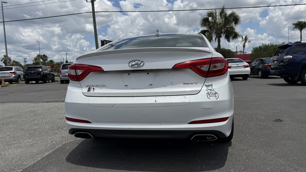 2015 Hyundai Sonata - $7,990