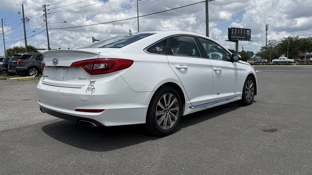2015 Hyundai Sonata - $7,990
