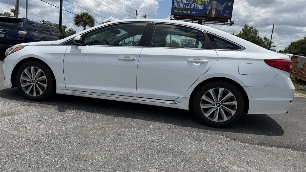 2015 Hyundai Sonata - $7,990