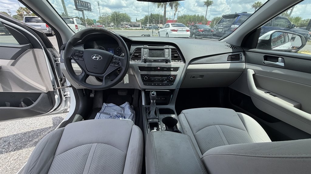 2015 Hyundai Sonata - $7,990