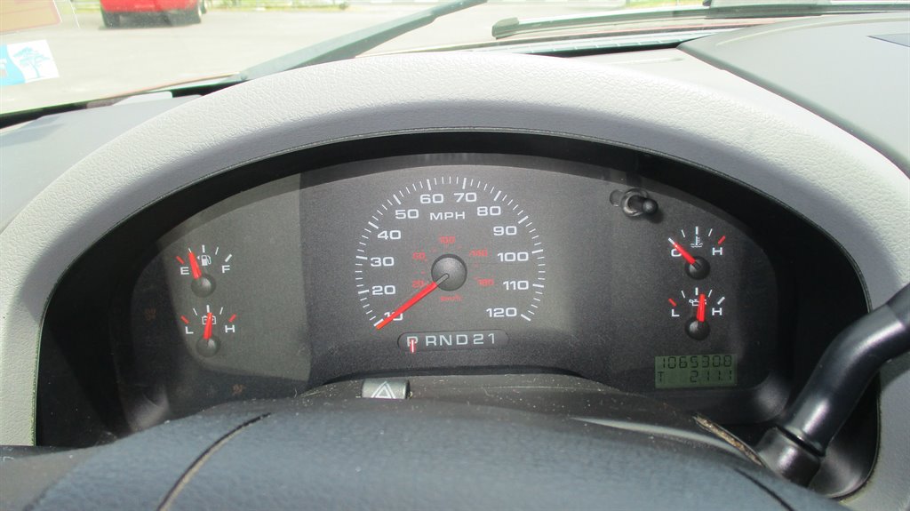 2004 Ford F-150 - $5,990