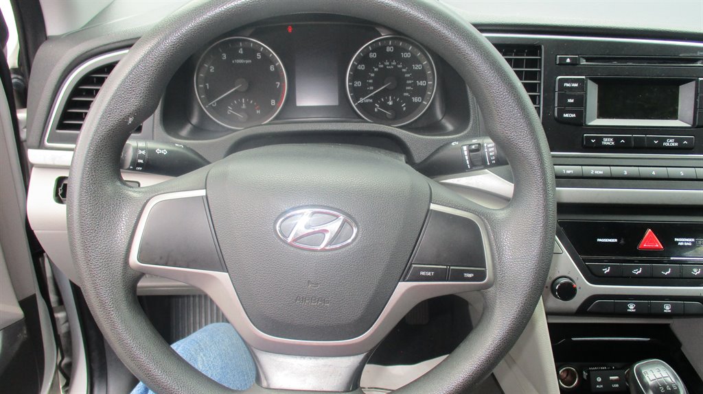 2017 Hyundai Elantra - $6,990