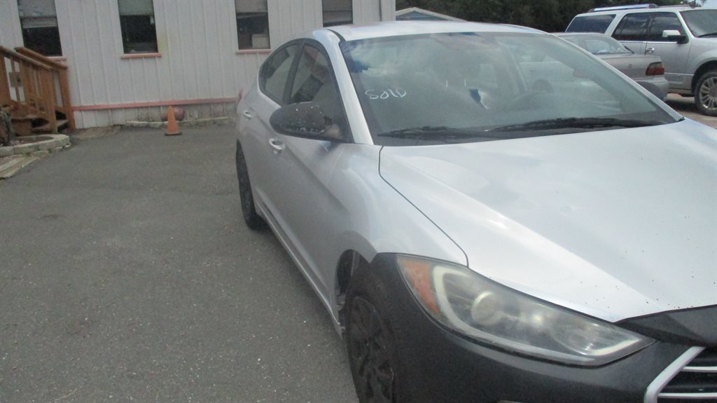 2017 Hyundai Elantra - $6,990