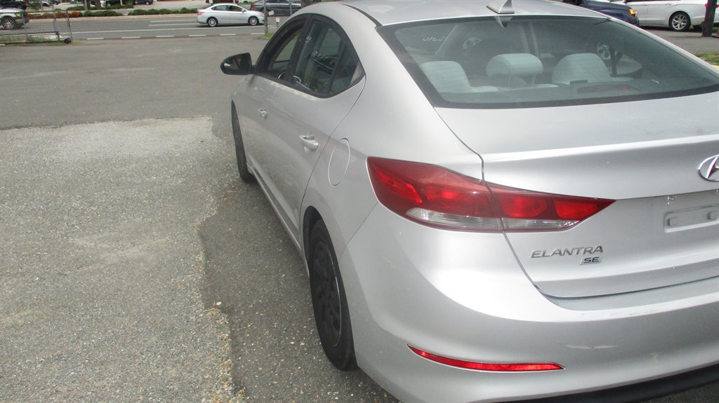 2017 Hyundai Elantra - $6,990
