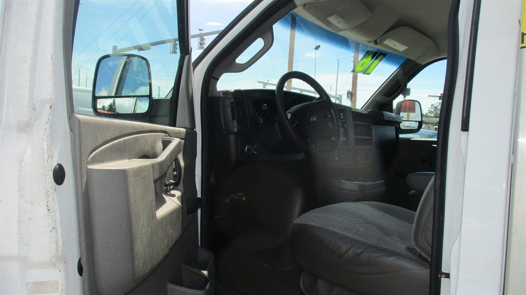 2016 Chevrolet Express - $13,900