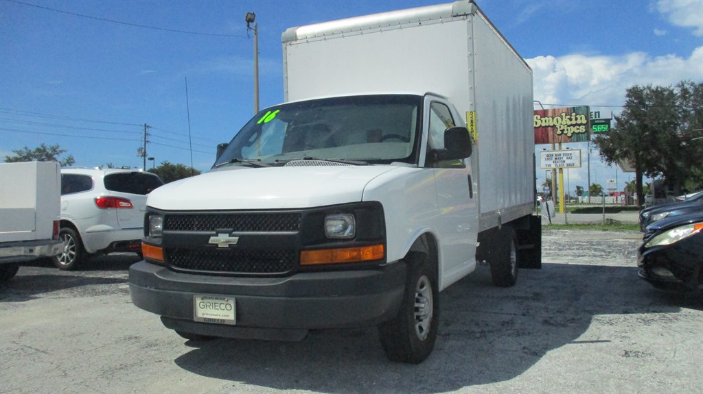 2016 Chevrolet Express - $13,900
