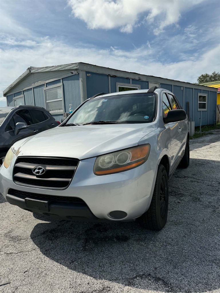 2009 Hyundai Santa Fe - $3,990