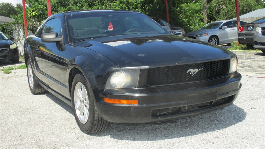 2007 Ford Mustang - $3,990