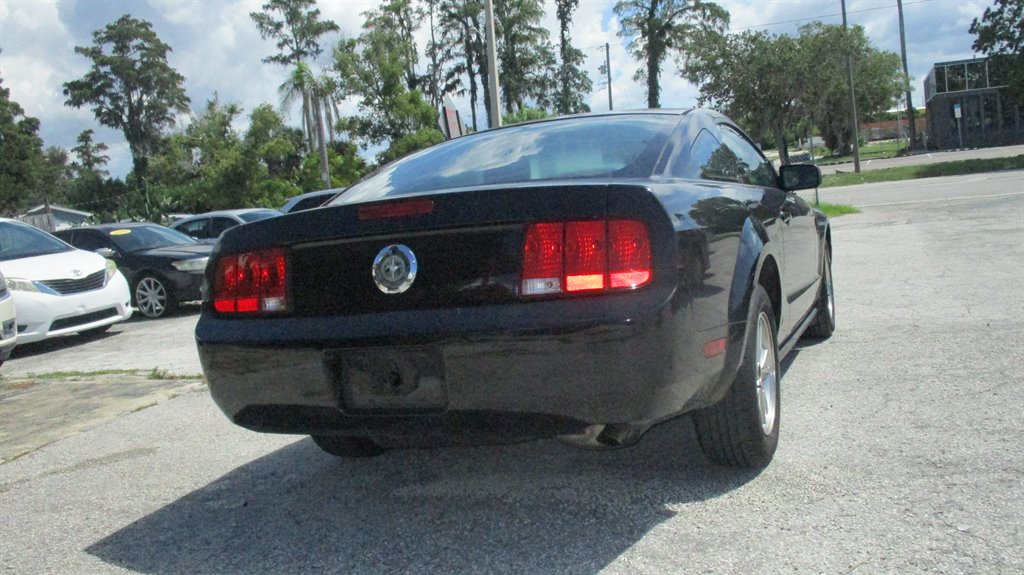 2007 Ford Mustang - $3,990
