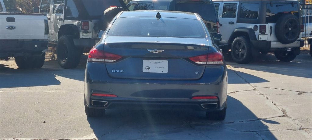 2015 Hyundai Genesis 3.8L photo