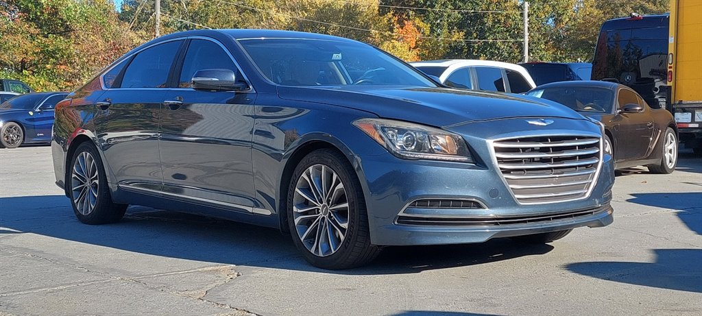 2015 Hyundai Genesis 3.8L photo