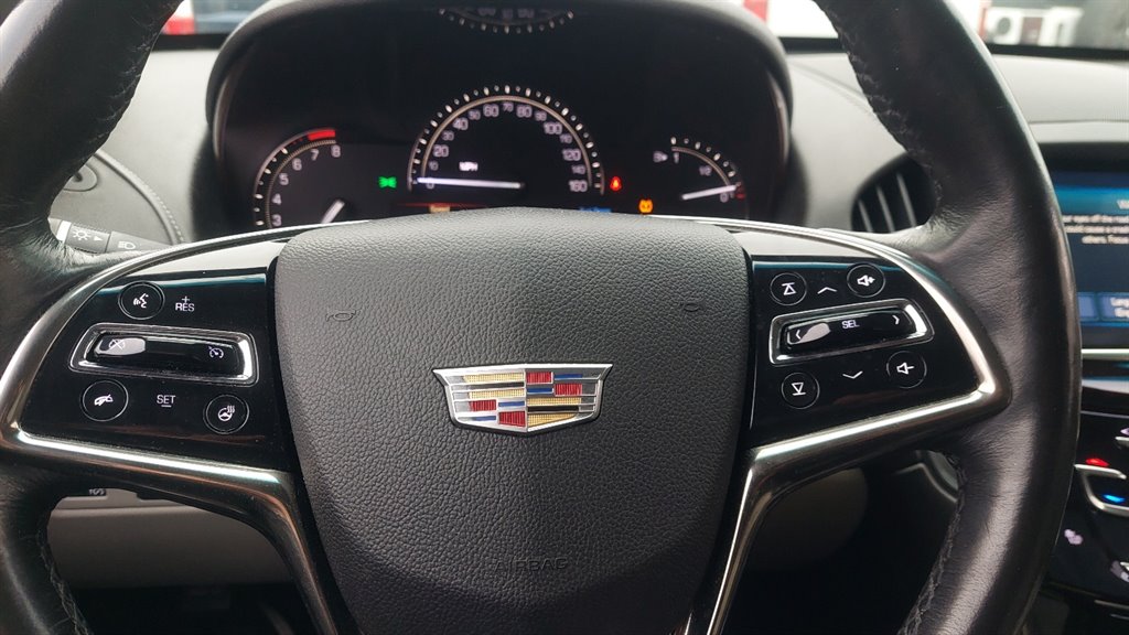 2017 Cadillac ATS Luxury photo