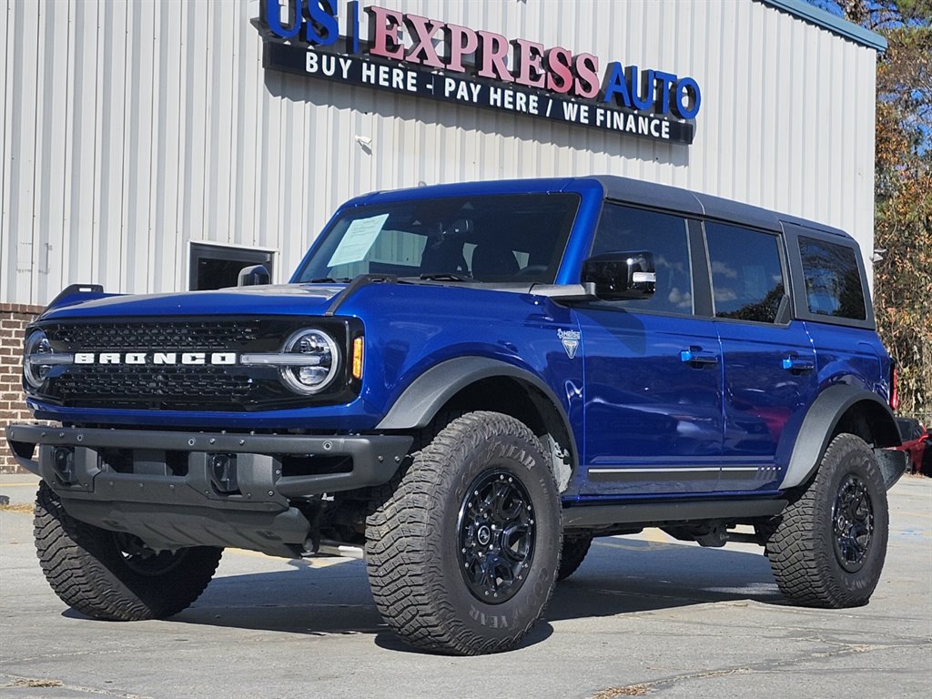 The 2021 Ford Bronco First Edition photos