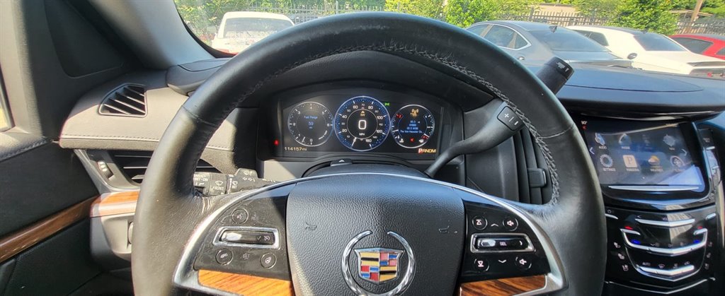 2015 Cadillac Escalade ESV photo