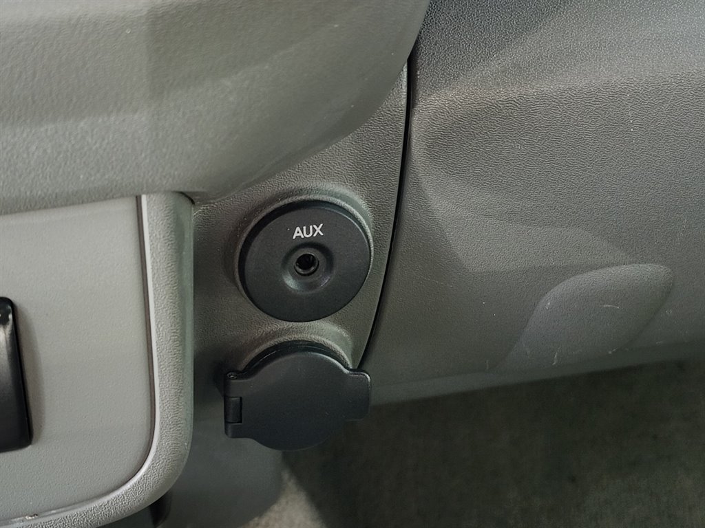 2011 Nissan Frontier S photo
