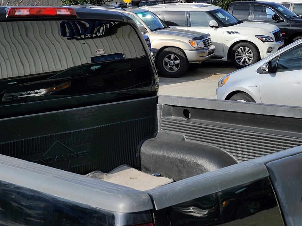 2011 Nissan Frontier S photo