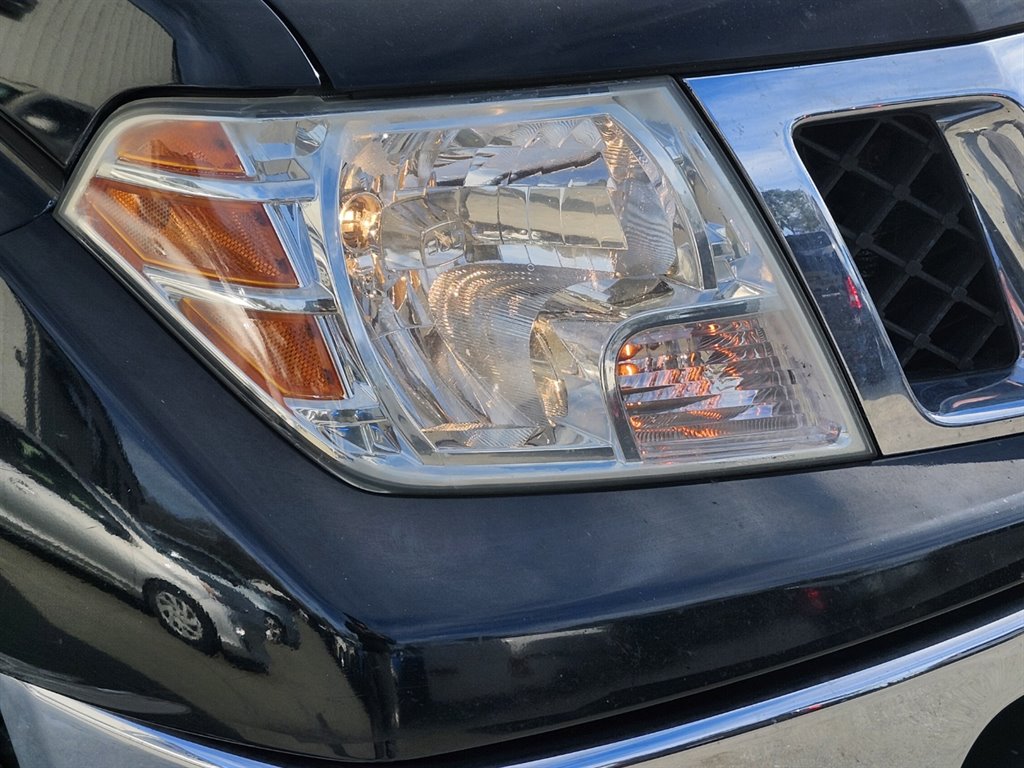2011 Nissan Frontier S photo