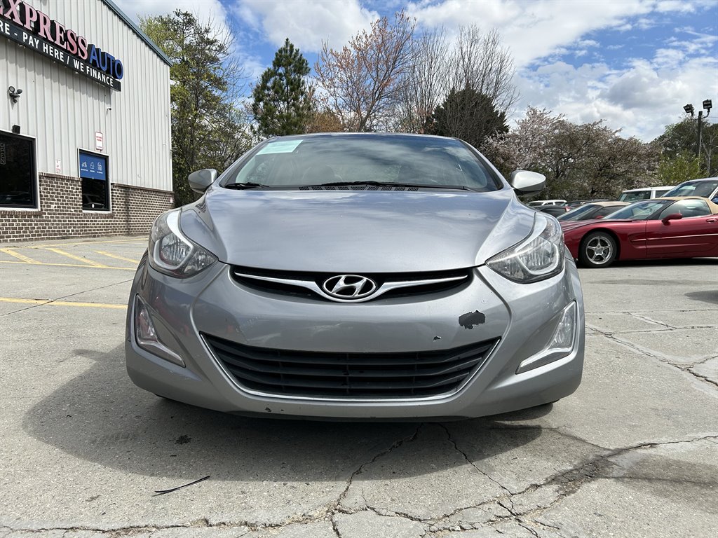 2016 Hyundai Elantra SE photo